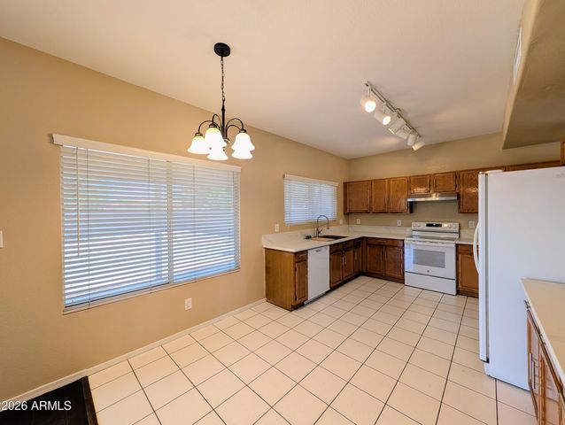 1761 E DETROIT Street, Chandler, AZ 85225