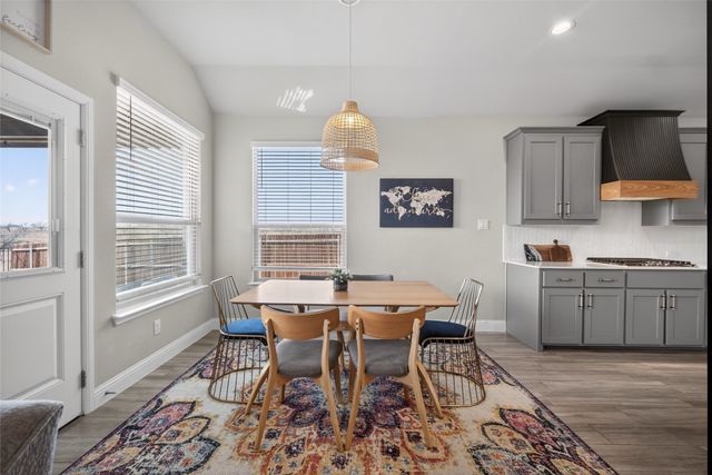 2252 Knightsgate Road, Argyle, TX 76226