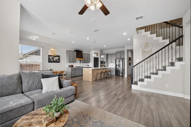 2252 Knightsgate Road, Argyle, TX 76226