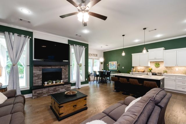 6096 Meridian Drive, Alexander, AR 72002