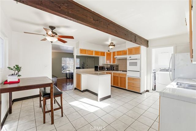2834 Pacific Coast, Torrance, CA 90505
