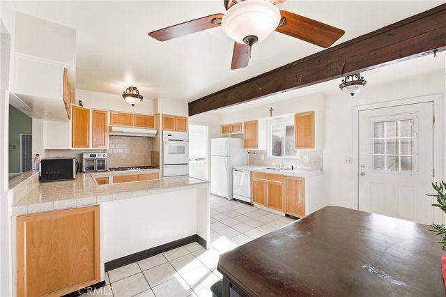 2834 Pacific Coast, Torrance, CA 90505