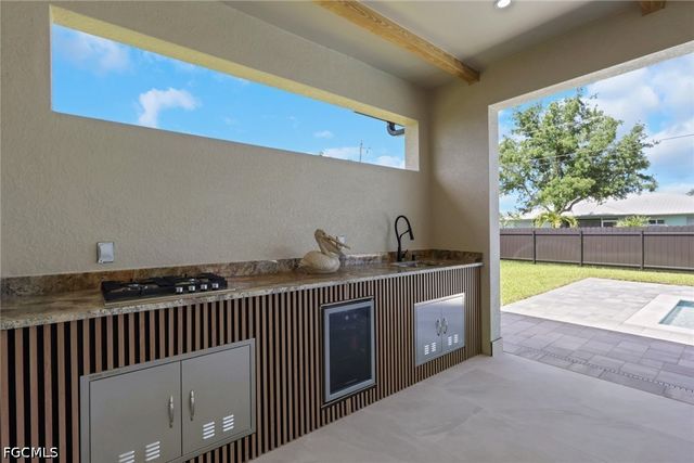 303 Nicholas PKWY E, Cape Coral, FL 33990