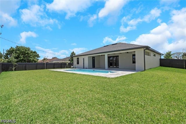 303 Nicholas PKWY E, Cape Coral, FL 33990