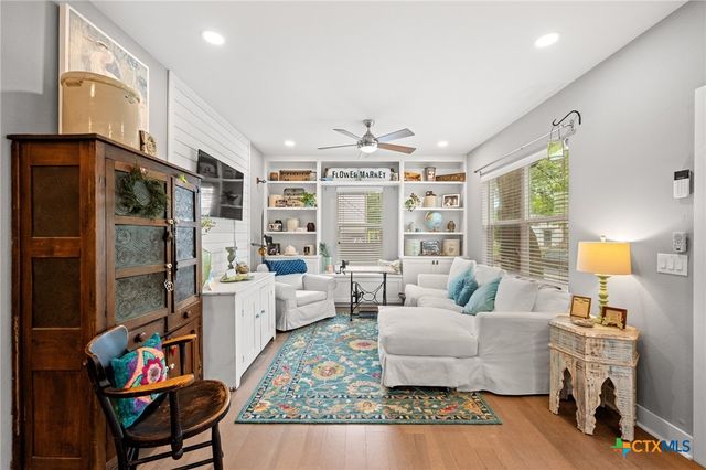 3403 King Street, Austin, TX 78705