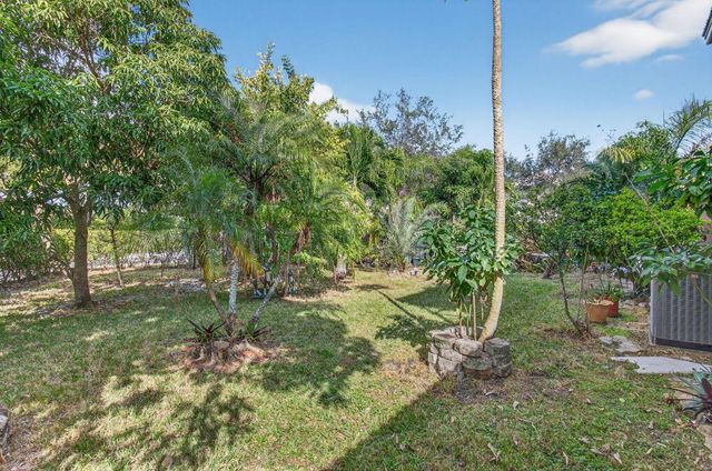 7137 Copperfield Circle, Lake Worth, FL 33467