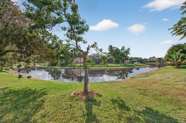 7137 Copperfield Circle, Lake Worth, FL 33467