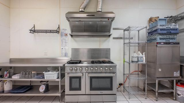 746 Highway 63 South, Mammoth Spring, AR 72554