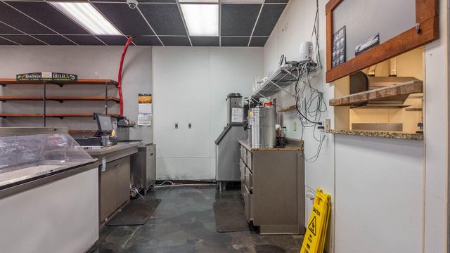 746 Highway 63 South, Mammoth Spring, AR 72554