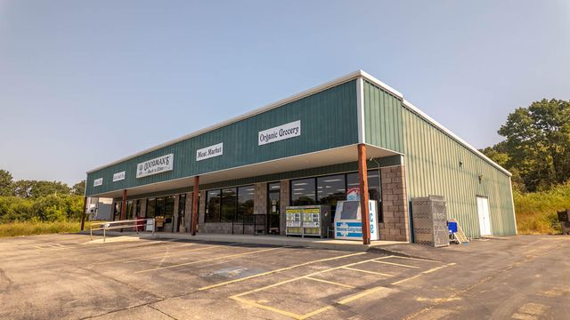 746 Highway 63 South, Mammoth Spring, AR 72554