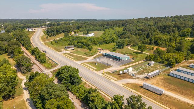 746 Highway 63 South, Mammoth Spring, AR 72554