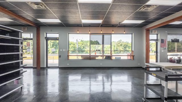 746 Highway 63 South, Mammoth Spring, AR 72554