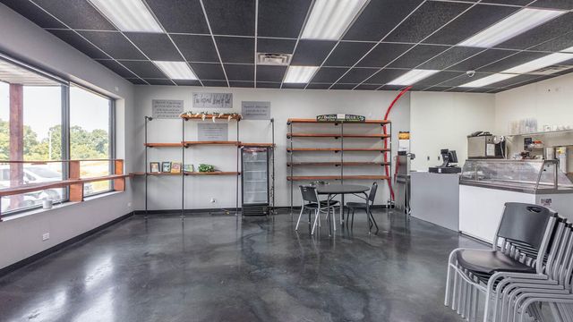 746 Highway 63 South, Mammoth Spring, AR 72554