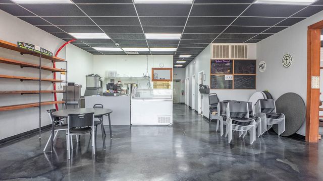 746 Highway 63 South, Mammoth Spring, AR 72554