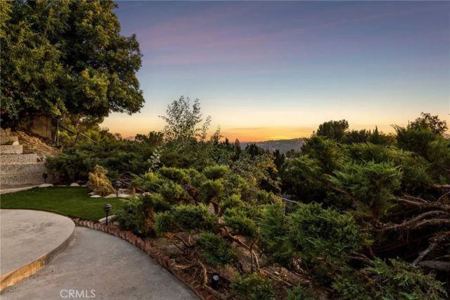 7385 Darnoch Way, West Hills, CA 91307