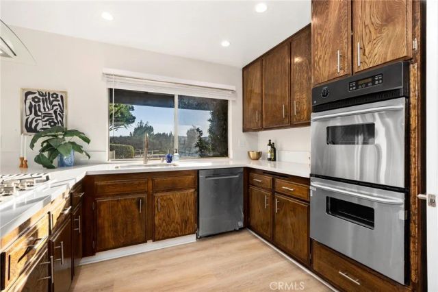 7385 Darnoch Way, West Hills, CA 91307