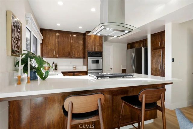 7385 Darnoch Way, West Hills, CA 91307