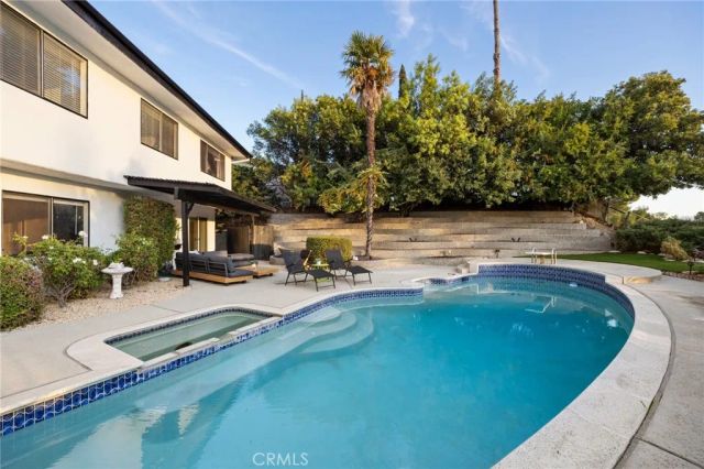 7385 Darnoch Way, West Hills, CA 91307