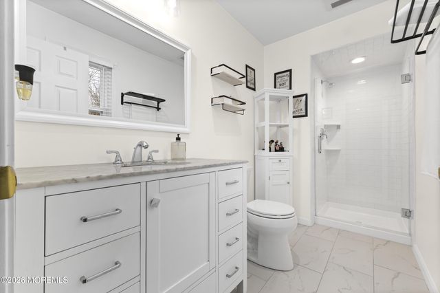 4 Hidden Hollow Court, Jackson, NJ 08527