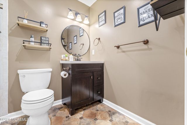 4 Hidden Hollow Court, Jackson, NJ 08527