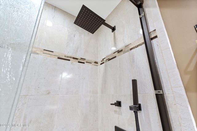 4 Hidden Hollow Court, Jackson, NJ 08527