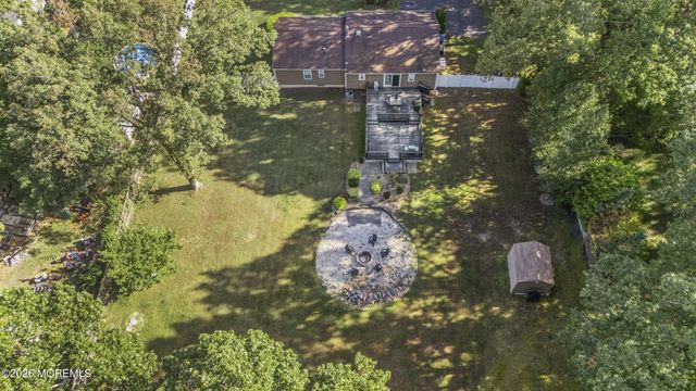 4 Hidden Hollow Court, Jackson, NJ 08527