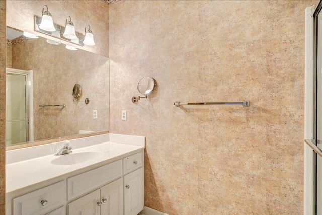 4641 Heather Dr SW Apt 313, Roanoke, VA 24018