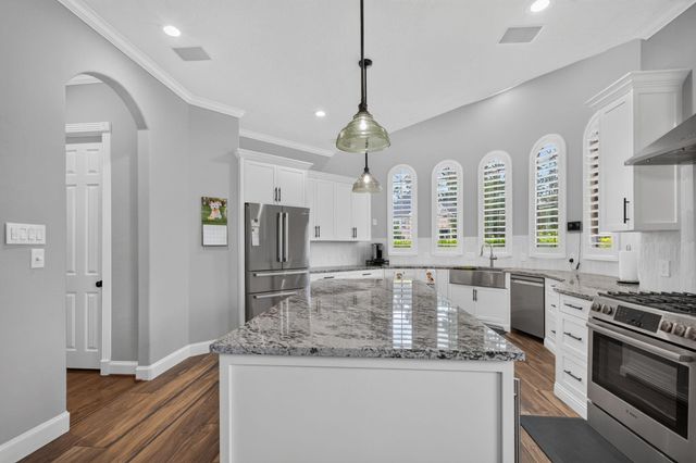 13910 Springmint Drive, Cypress, TX 77429