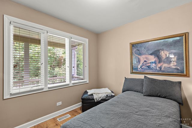 10405 Kenilworth Avenue, Algonquin, IL 60102