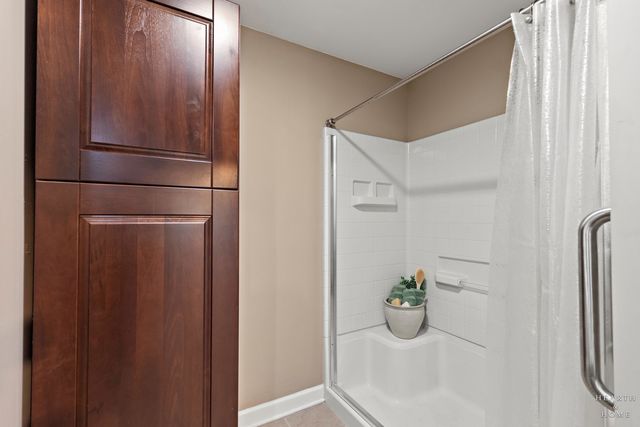 10405 Kenilworth Avenue, Algonquin, IL 60102