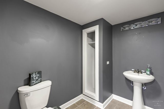 10405 Kenilworth Avenue, Algonquin, IL 60102