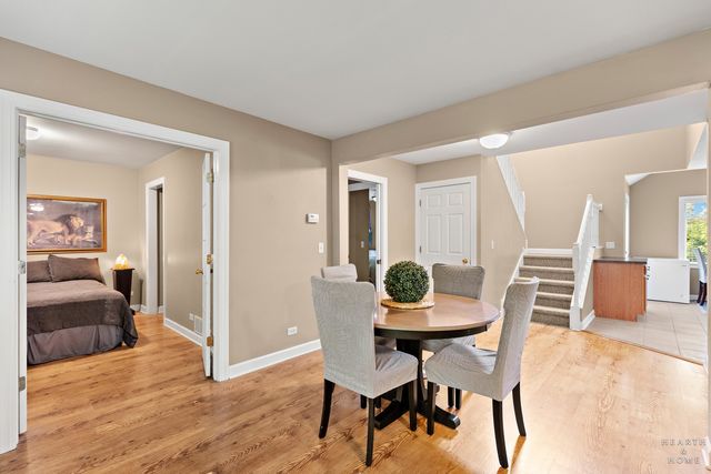 10405 Kenilworth Avenue, Algonquin, IL 60102