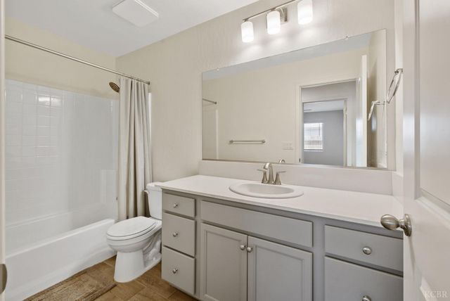 1772 S Red Rock Drive, Hanford, CA 93230