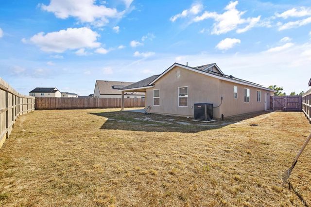 1772 S Red Rock Drive, Hanford, CA 93230