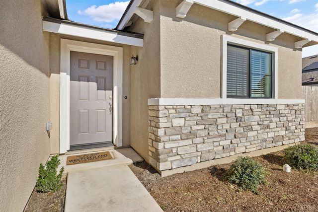 1772 S Red Rock Drive, Hanford, CA 93230