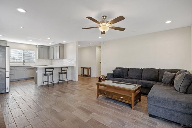 1772 S Red Rock Drive, Hanford, CA 93230