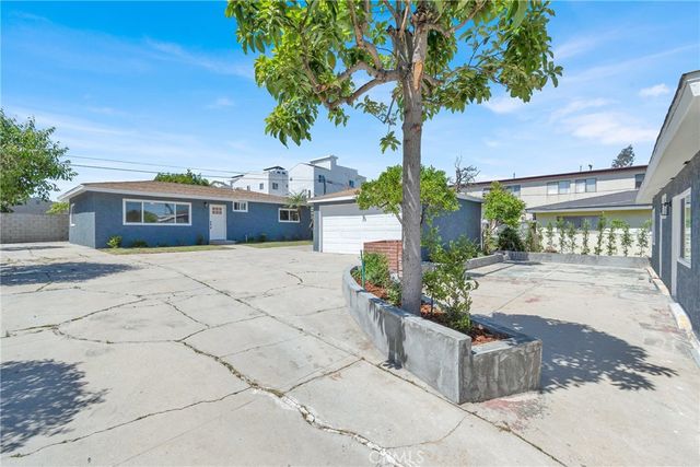 25531 Frampton, Harbor City, CA 90710