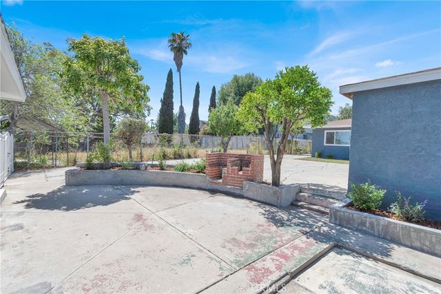 25531 Frampton, Harbor City, CA 90710