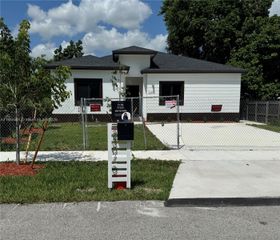 23070 SW 123 CT, Miami, FL 33170