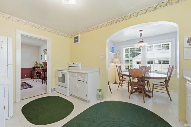 1304 Lexington Avenue, Fort Wayne, IN 46807