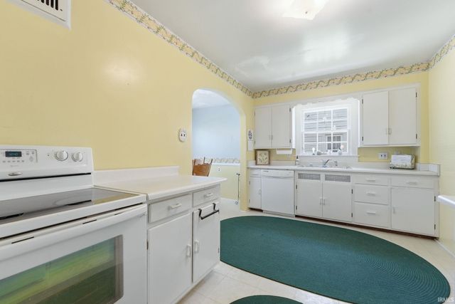 1304 Lexington Avenue, Fort Wayne, IN 46807