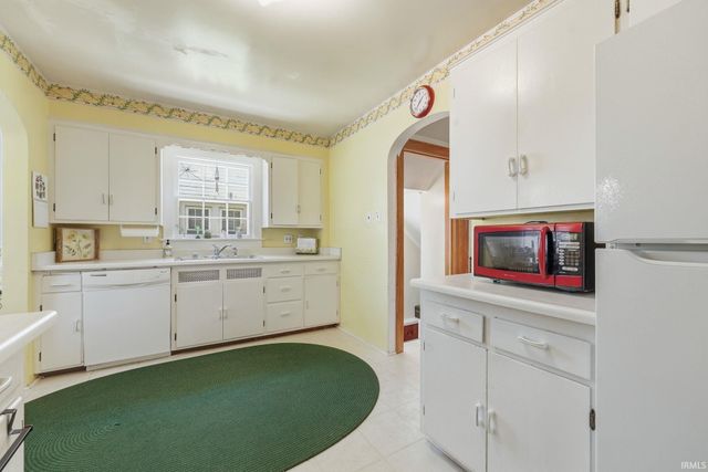 1304 Lexington Avenue, Fort Wayne, IN 46807