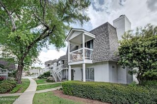 550 Post Road, 801, Ridgeland, MS 39157