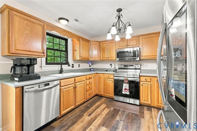 133 Ford Rd, Bumpass, VA 23024