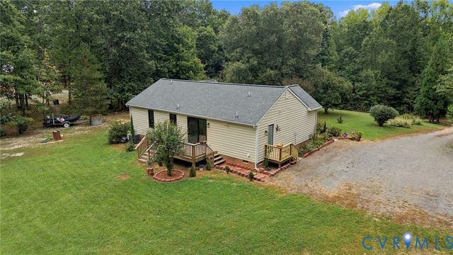 133 Ford Rd, Bumpass, VA 23024