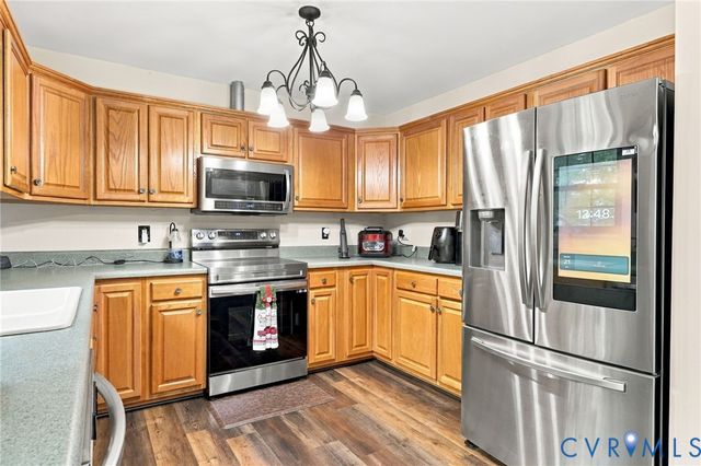 133 Ford Rd, Bumpass, VA 23024