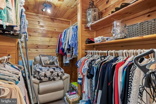 3 SHEFFIELD PL, Southampton, NJ 08088