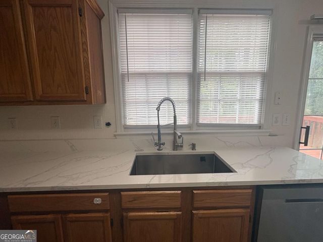 3105 Binghampton Lane, Lawrenceville, GA 30044