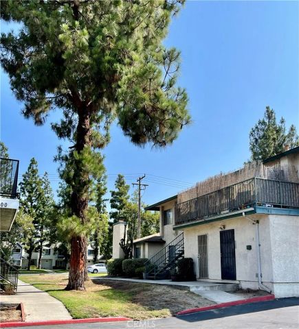 610 E Lugonia Avenue, Redlands, CA 92374