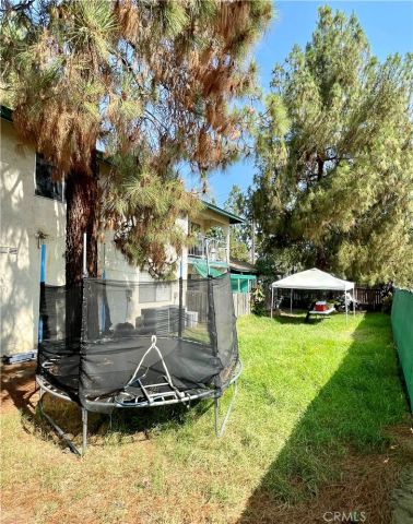 610 E Lugonia Avenue, Redlands, CA 92374
